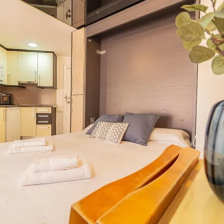 Apartment La Pecera - - Edificio Monaco - Kilometro 7 - Cama Plegable Y Sofa-cama *