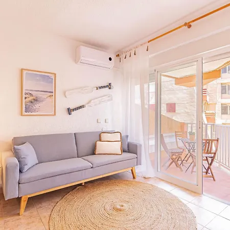 La Pecera - - Edificio Monaco - Kilometro 7 - Cama Plegable Y Sofa-cama