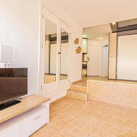 Apartment La Pecera - - Edificio Monaco - Kilometro 7 - Cama Plegable Y Sofa-cama *