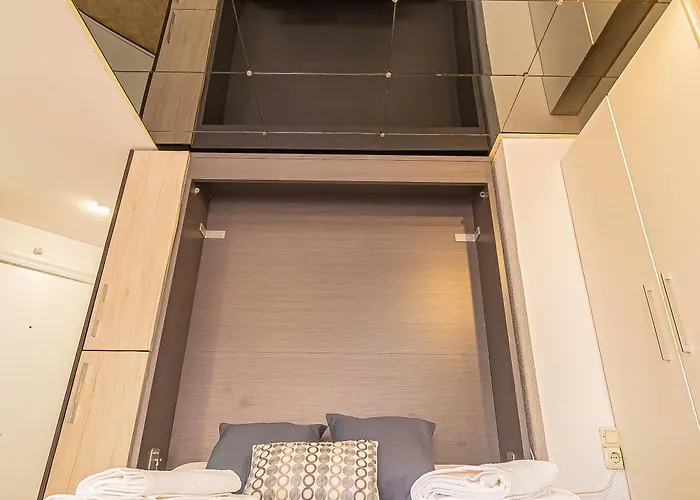 La Pecera - - Edificio Monaco - Kilometro 7 - Cama Plegable Y Sofa-cama