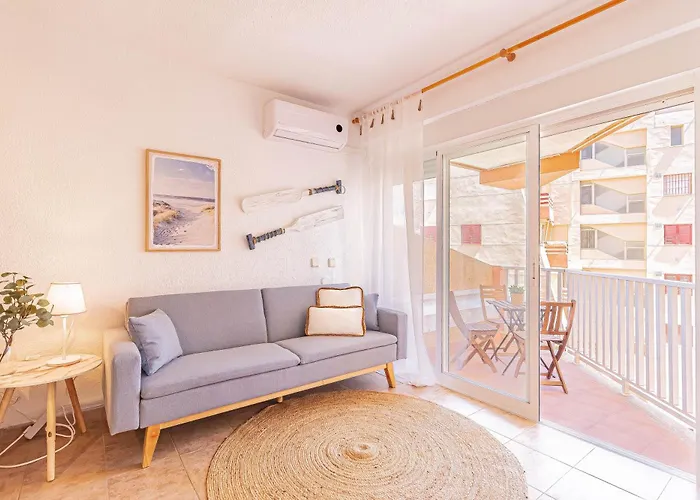 La Pecera - - Edificio Monaco - Kilometro 7 - Cama Plegable Y Sofa-cama