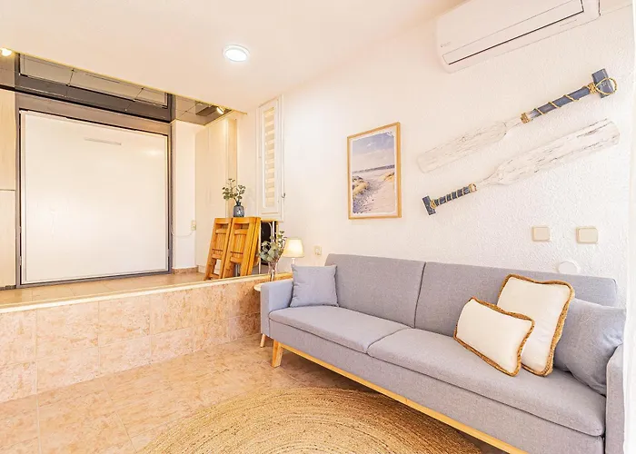 La Pecera - - Edificio Monaco - Kilometro 7 - Cama Plegable Y Sofa-cama * لا مانغا ذيل مار مينور