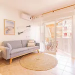 La Pecera - - Edificio Monaco - Kilometro 7 - Cama Plegable Y Sofa-cama
