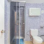 La Pecera - - Edificio Monaco - Kilometro 7 - Cama Plegable Y Sofa-cama