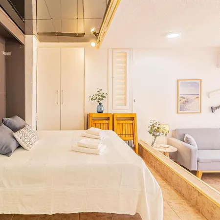 La Pecera - - Edificio Monaco - Kilometro 7 - Cama Plegable Y Sofa-cama La Manga del Mar Menor