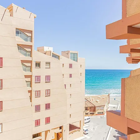 La Pecera - - Edificio Monaco - Kilometro 7 - Cama Plegable Y Sofa-cama *