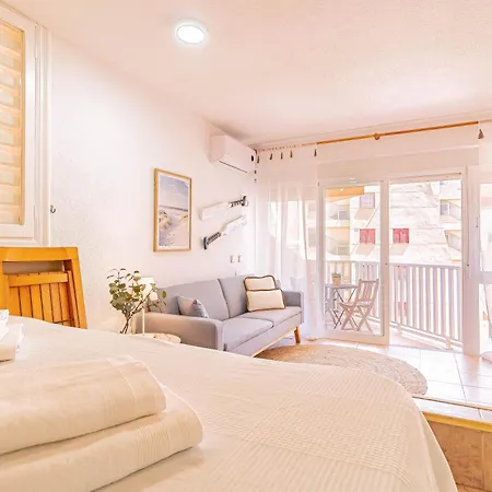 Appartement La Pecera - - Edificio Monaco - Kilometro 7 - Cama Plegable Y Sofa-cama *