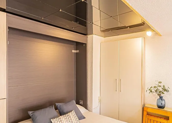 La Pecera - - Edificio Monaco - Kilometro 7 - Cama Plegable Y Sofa-cama *